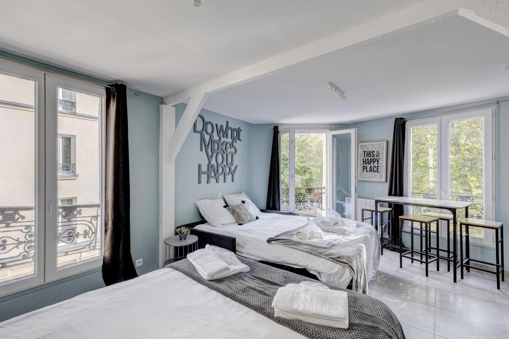146 Suite Philippe, Large Studio, Paris Center Esterno foto