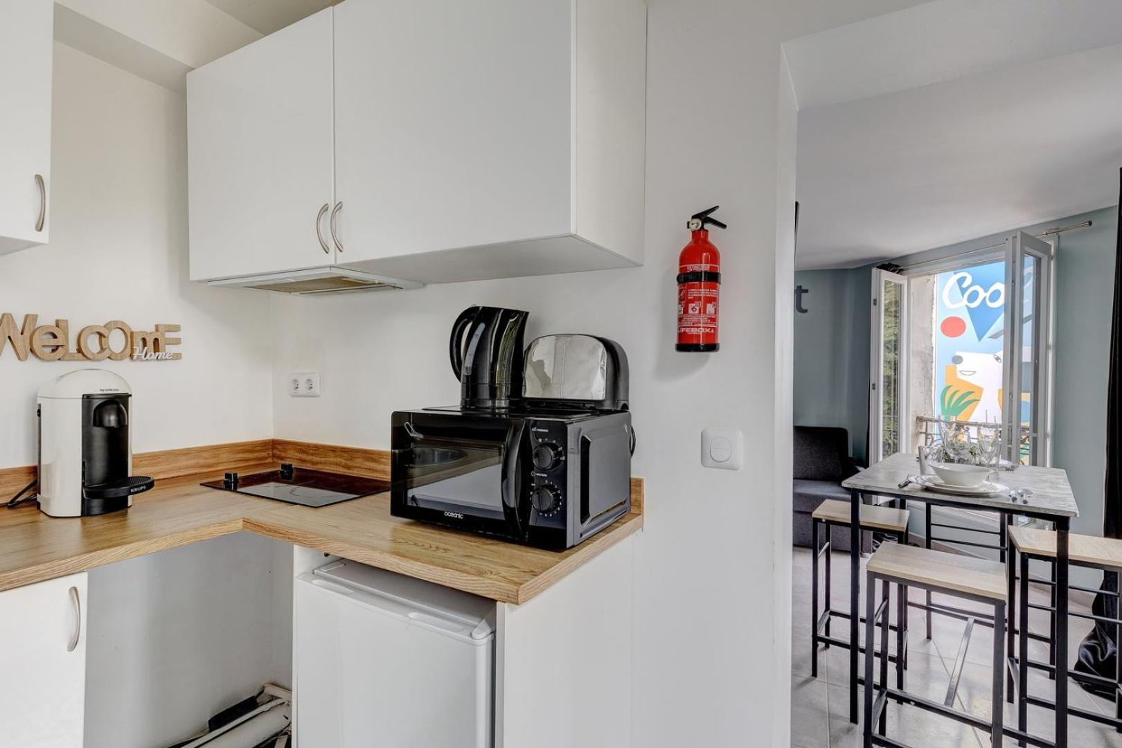 146 Suite Philippe, Large Studio, Paris Center Esterno foto